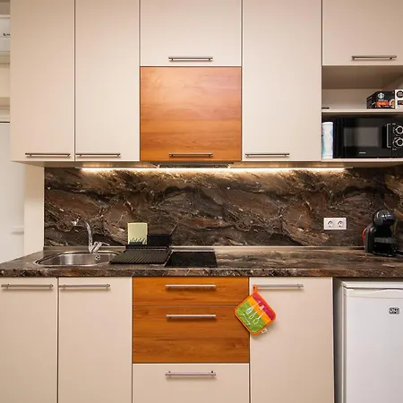 Location And Free Parking *